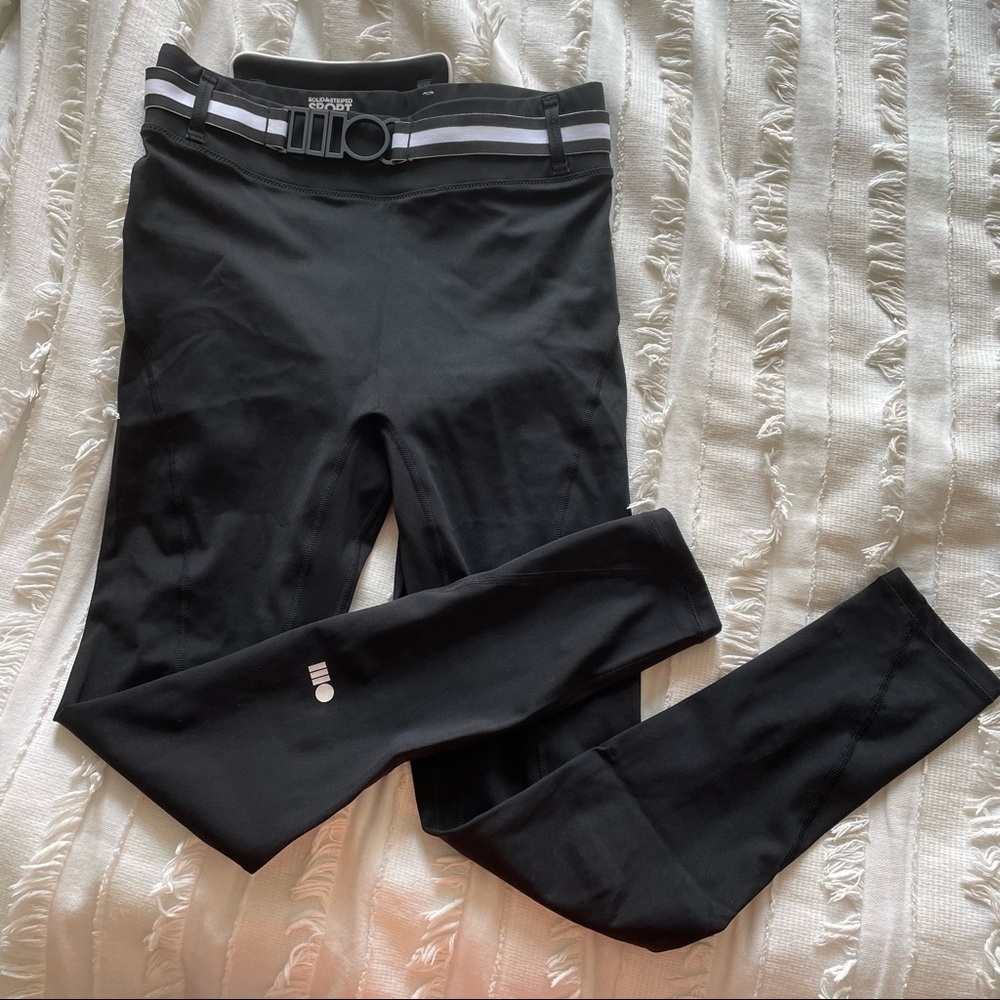 $128 Solid & Striped Trek Belt Bag Leggings Black Blackout Small High Waist - Picture 9 of 9
